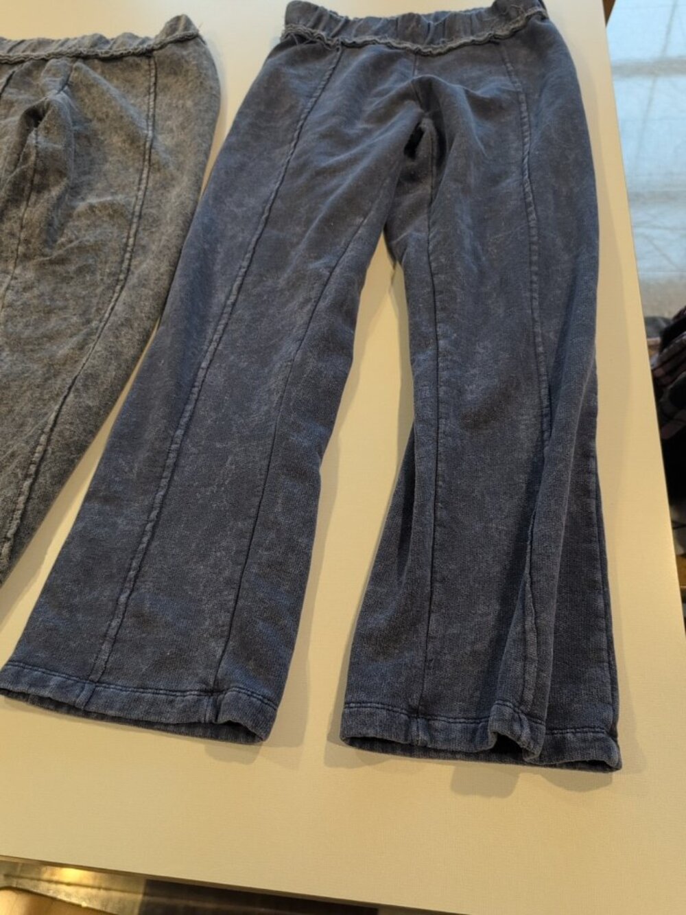 Love83 Lot Of 2 Pants Women's M Gray Blue Faded Sweatpants Comfy Solid - Picture 5 of 11